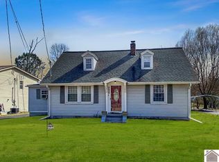 3584 Lovelaceville Rd, Paducah, KY 42001