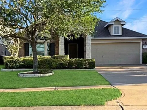 341 Lake Line Dr, Alvin, TX 77511