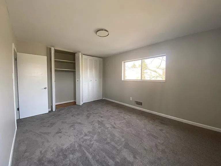 10625 Montrose Ave #201 — Photo 10