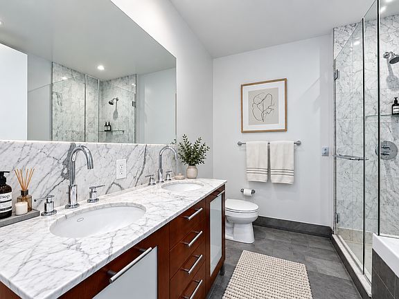 5th image of 100 Jay St APT 6C
