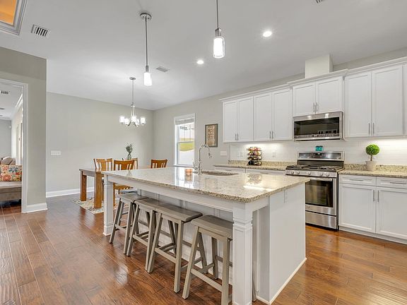 5th image of 2562 Grove Landing Ct