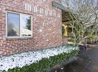 908 SW Gaines St APT 11, Portland, OR 97239
