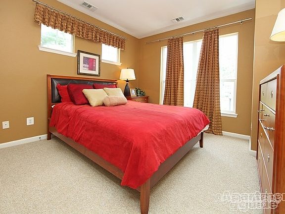 5th image of 54 Regatta Bay Ct APT 221