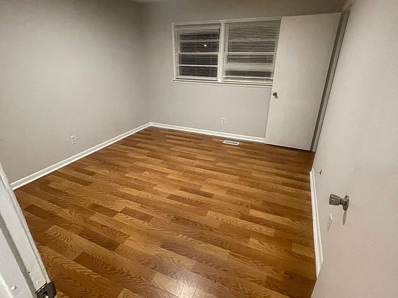 5th image of 605 Culbreth Ave APT C