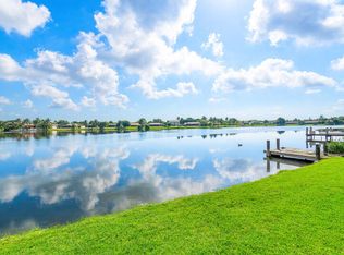 17570 Bocaire Way, Boca Raton, FL 33487