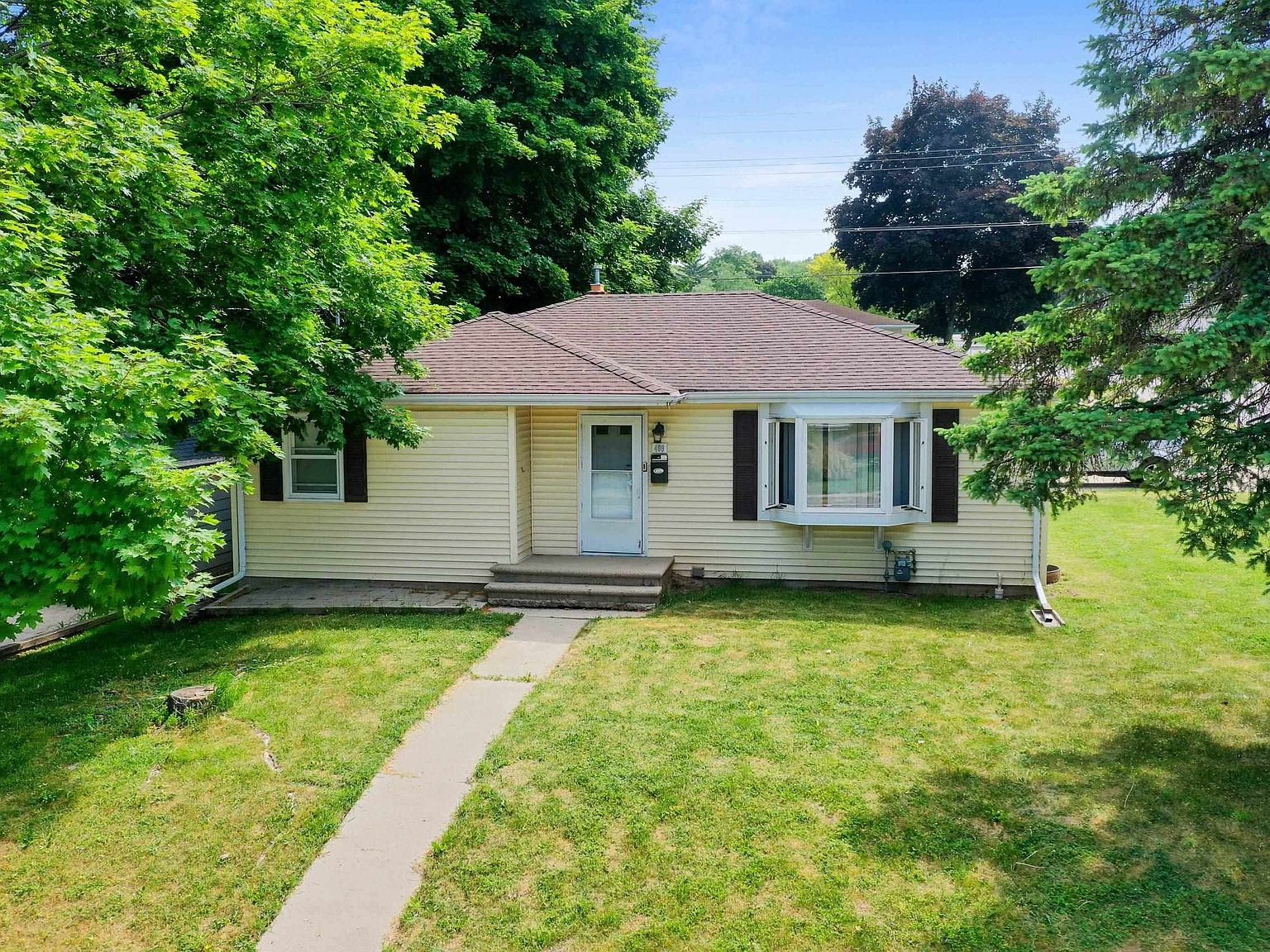 409 Bader St, Green Bay, WI 54302 Zillow