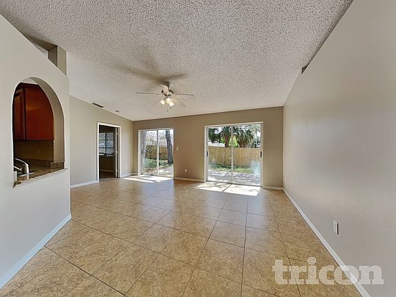 2nd image of 1009 Jamaica Way