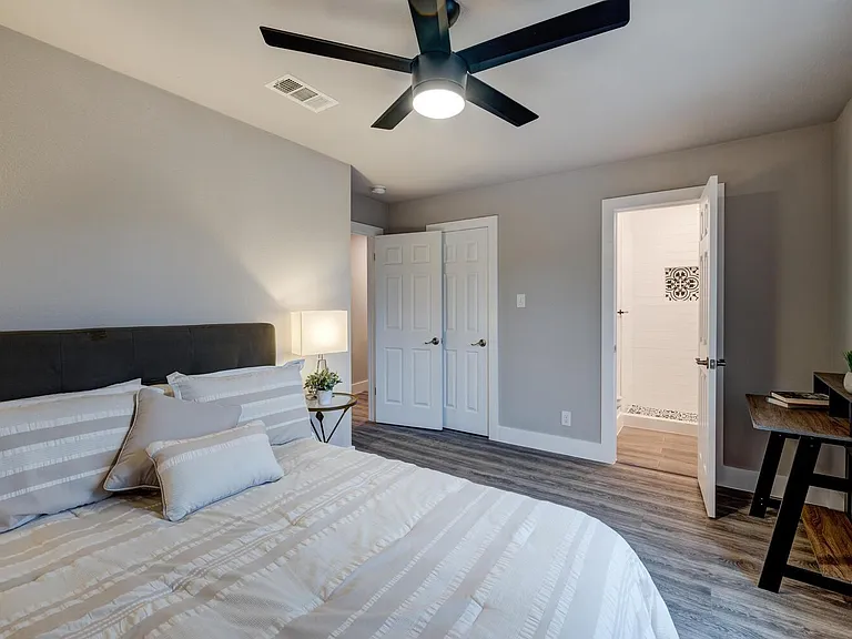 5001 Cottonwood Cir #B — Photo 22