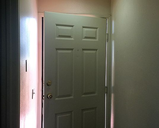 5th image of 728 S Fir Ave APT 18