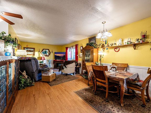 3rd image of 603 Kearney Ave