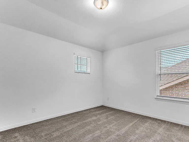 2136 Sunnymede Dr — Photo 28