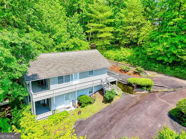 985 Vista Ln, Hiawassee, GA 30546