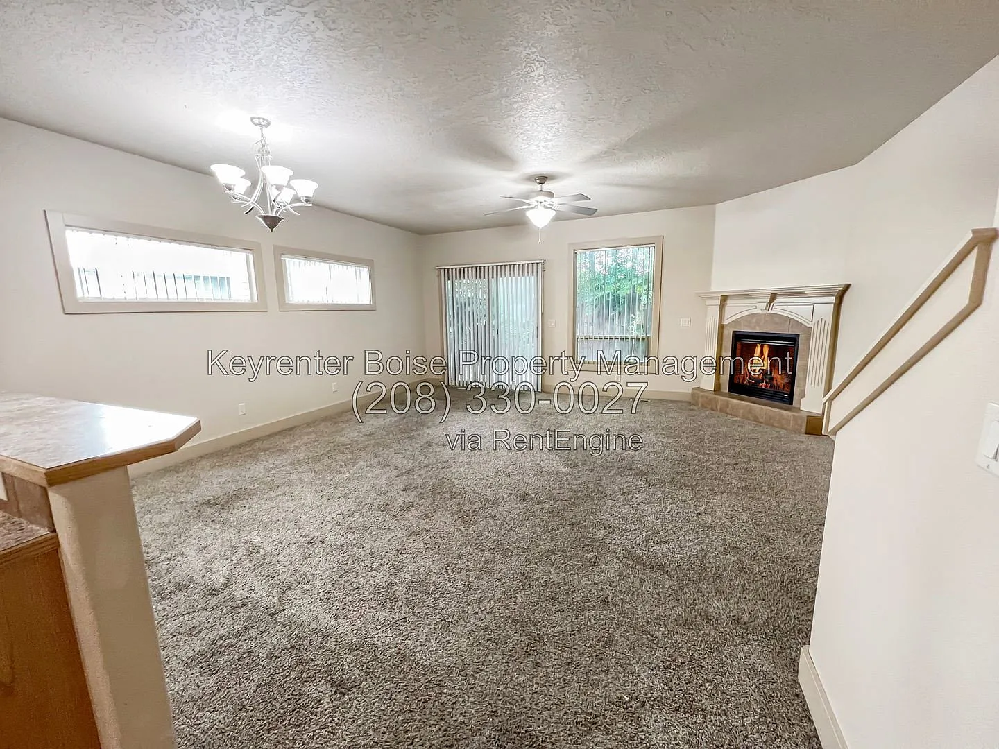 3 bed, 2.5 bath, 1528 sqft, $1,995 — Photo 3