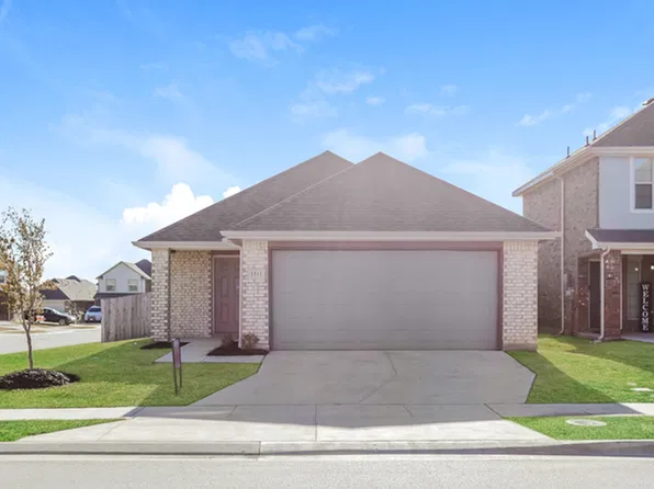 1511 Timothy St, Ennis, TX 75119