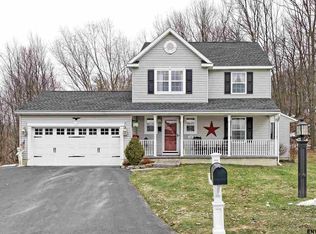 24 Red Rock Rd, Troy, NY 12182