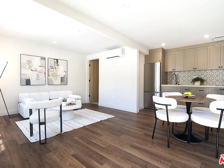 6417 Lindenhurst Ave — Photo 43