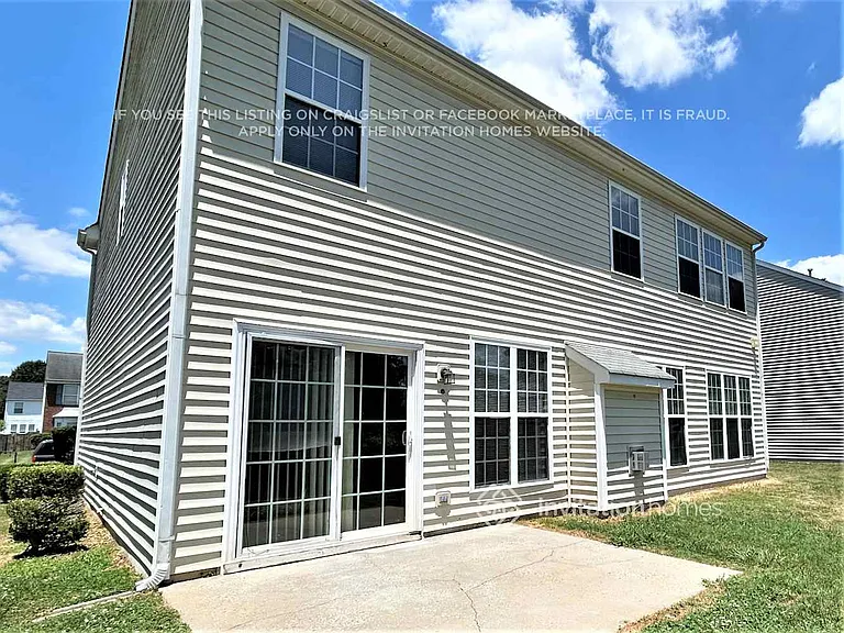 1460 Cantwell Ct — Photo 16