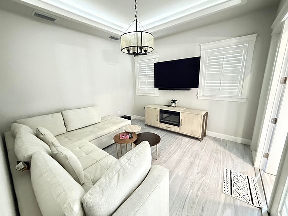 3rd image of 13149 Golden Palms Cir