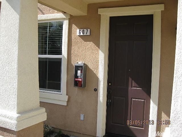 1st image of 607 Blossom Rock Ln