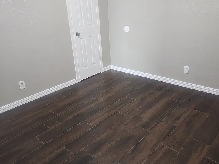 119 Bristol Dr — Photo 12