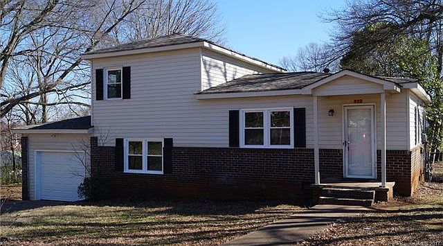 1st image of 112 Stowe Ac