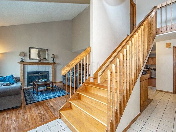 4th image of 3128 Village Green Drive Dr