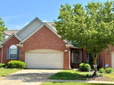 2683 Ambassador Dr, Ypsilanti, MI, 48198