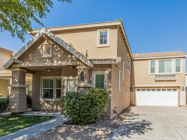 1390 S Longspur Ln, Gilbert, AZ 85296