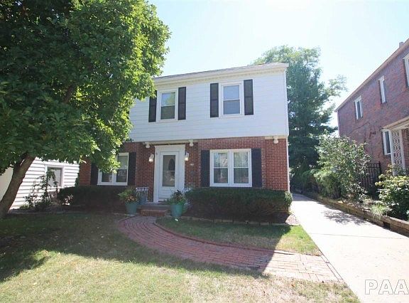 2nd image of 414 W Forrest Hill Ave