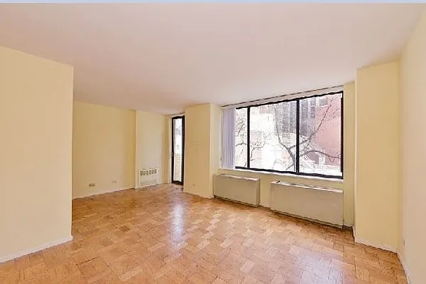 Rented by Keller Williams NYC | media 21
