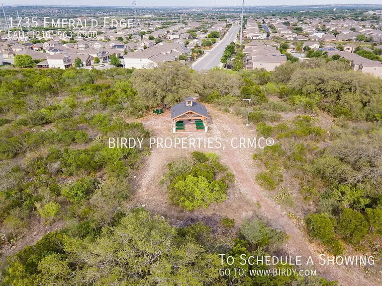 1735 Emerald Edge — Photo 53