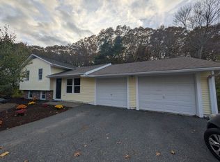 1479 Providence Rd, Whitinsville, MA 01588