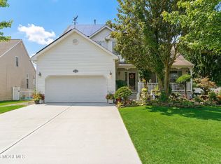 1 Ravenwood Court, Bayville, NJ