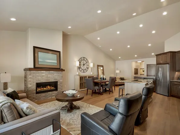 4571 Winestone Ln, Rapid City, SD 57702