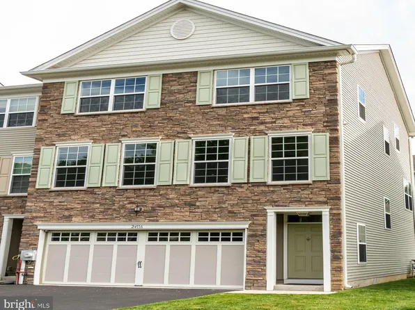 24116 Hickory Ln, Langhorne, PA 19047
