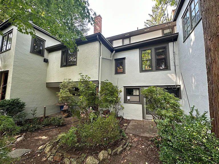 528 Glenwood Ave SE — Photo 23