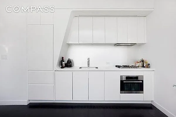 Rented by Compass | media 64