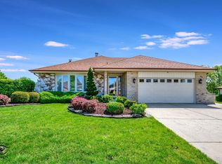 15501 Merion Dr, Orland Park, IL 60462