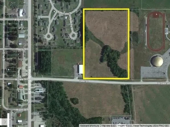 210 E Date St, Okemah, OK 74859
