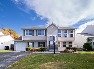 41 Wynantskill Way, Troy, NY 12180