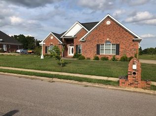 511 Hickory Wood Ct, Henderson, KY 42420