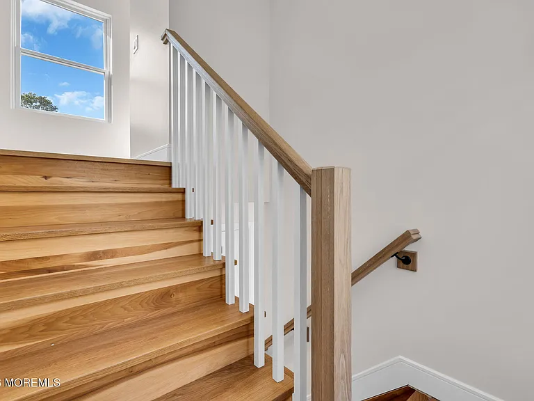 2334 Adams Ave — Photo 13