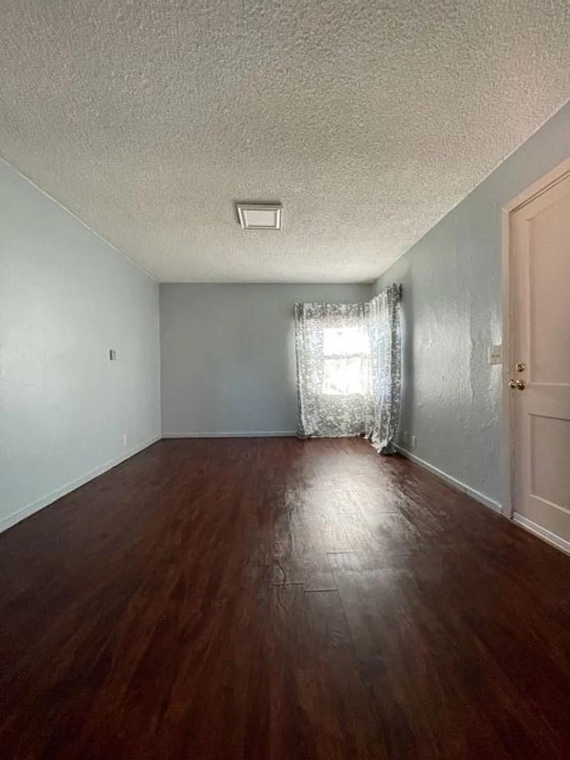 Small 1 bed, 1 bath. — Photo 4