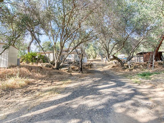 4th image of 43867 Trabuco Court
