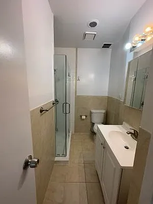 Rented by Compass | media 19