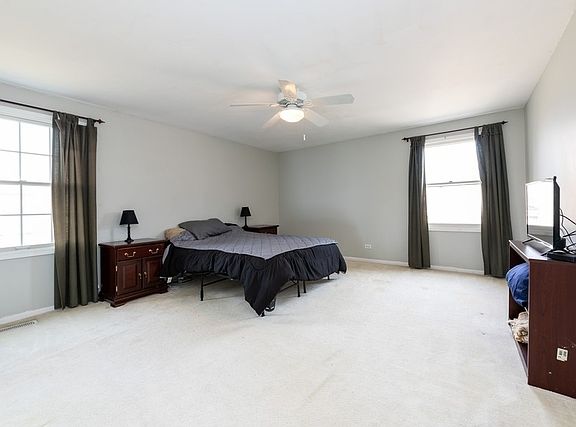 5th image of 1011 Garfield Ave