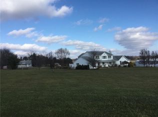 7557 Townline Rd, Transfer, PA 16154