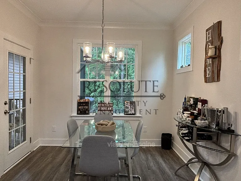 30 Satinwing Ct — Photo 5