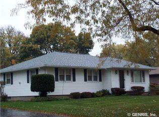 106 Angora Dr, Rochester, NY 14617