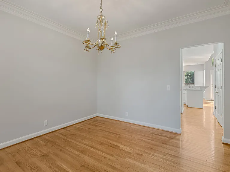 413 Madia Vale Dr — Photo 37